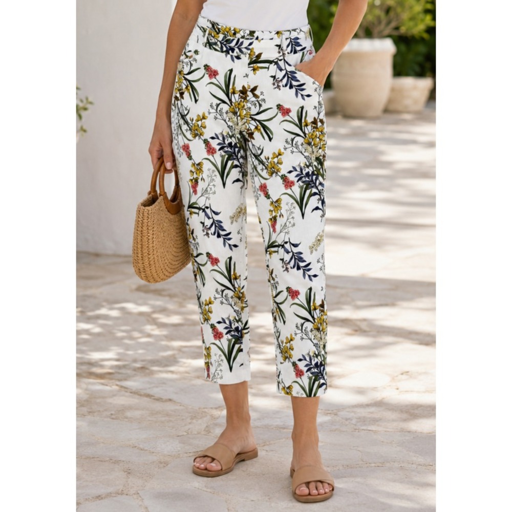 Chico's Floral Crop Ankle Pants Size 2 US 12 White Yellow Botanical Resortwear